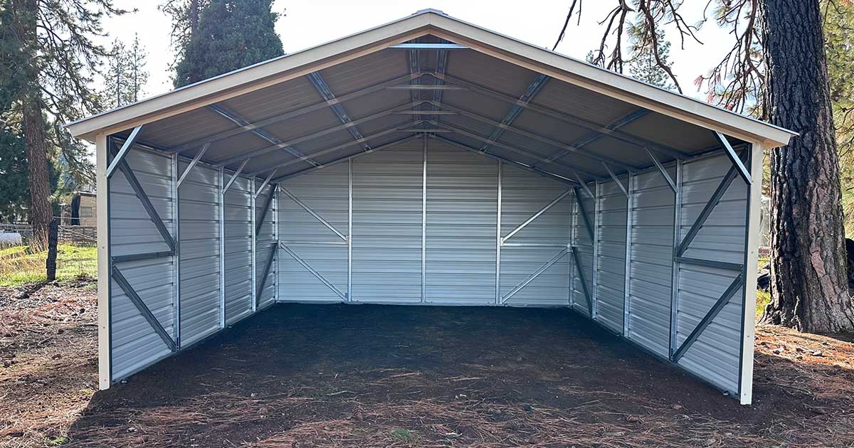 Three-sided vertical roof carport